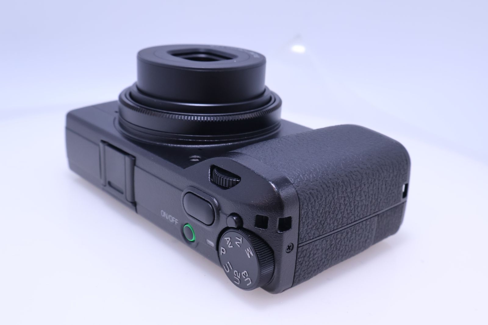 ほぼ新品】RICOH GR IIIx コンパクトデジタルカメラ - メルカリ