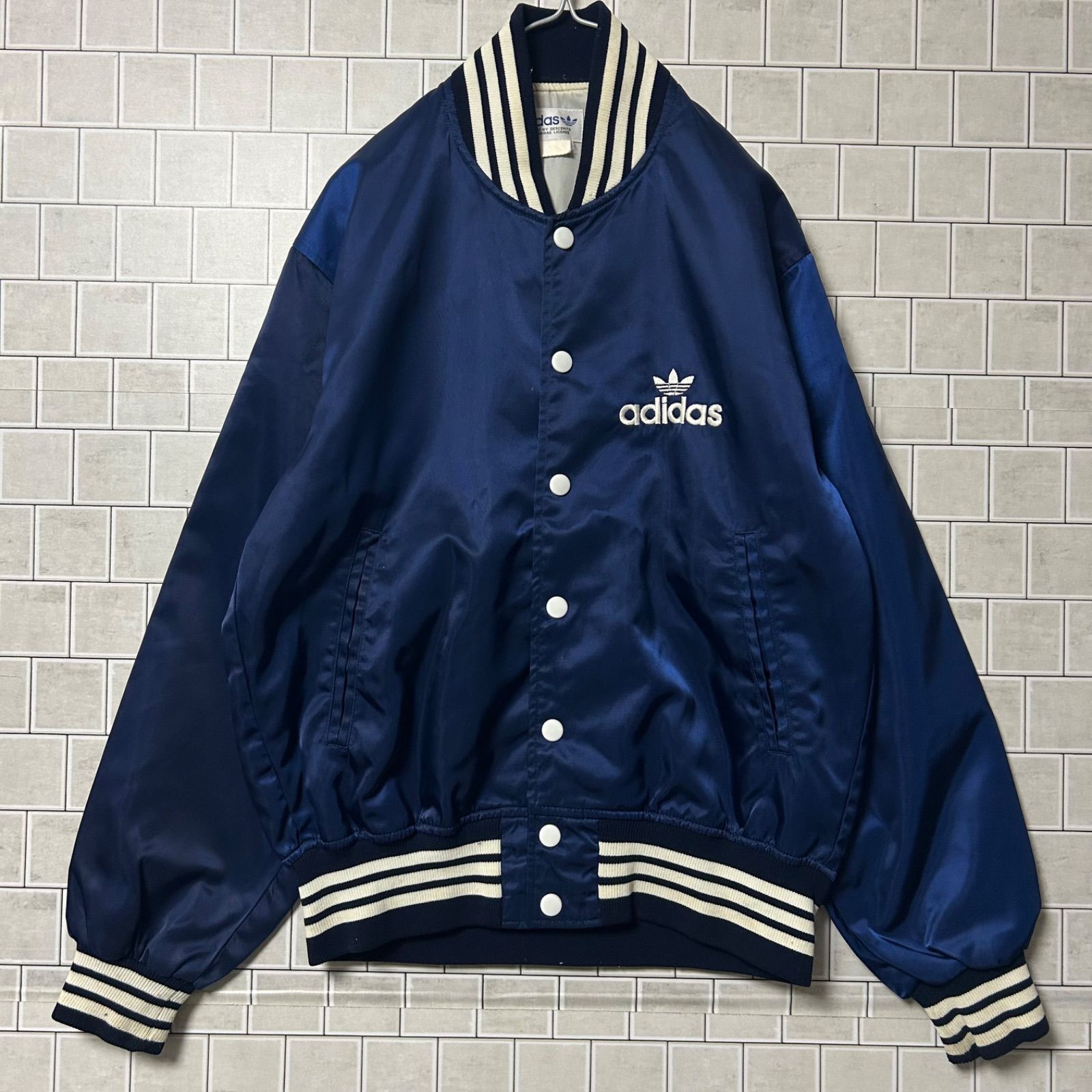 アディダス　ヴィンテージ　adidas スタジャン 80s 古着 80s adidas アディダス スタジャン デザント期 ヴィンテージ 希少