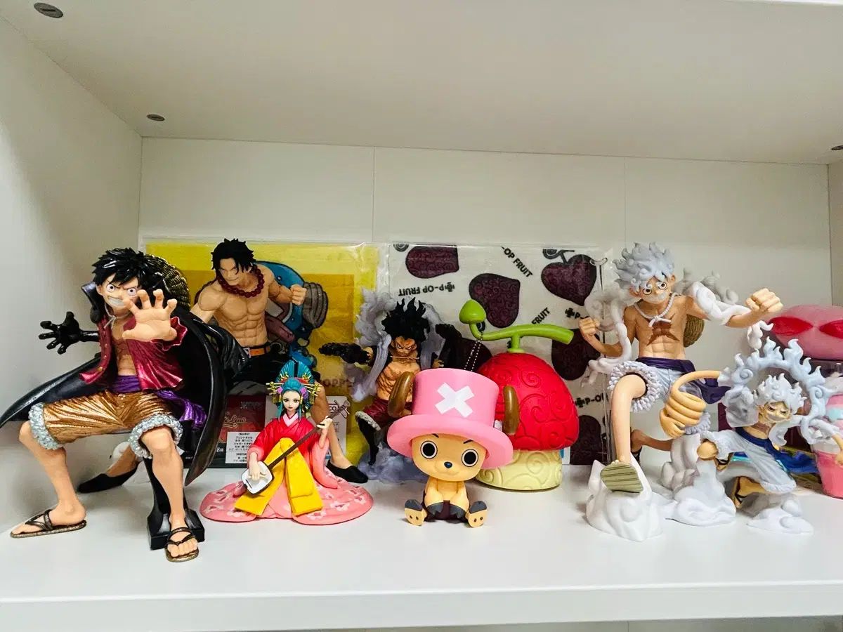 ONE PIECE フィギュア まとめ 出品 - メルカリ