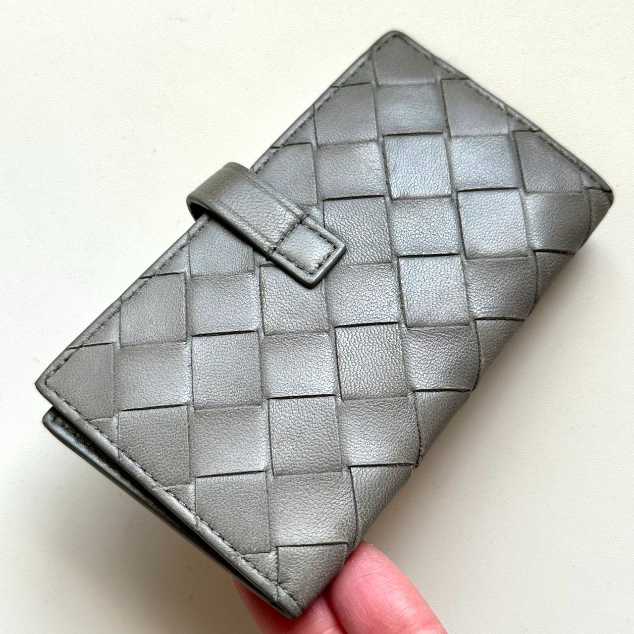 ボッテガヴェネタ BOTTEGA VENETA キーケース イントレチャート グレー