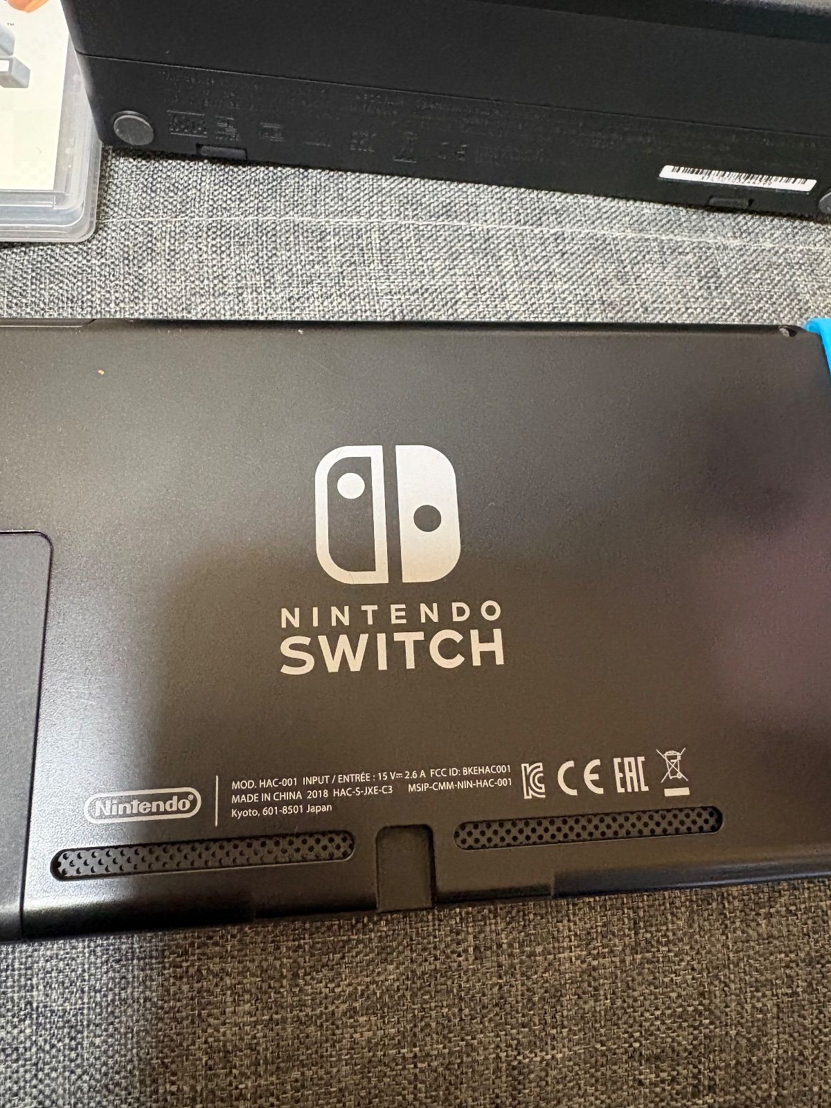 美品】Nintendo Switch ニンテンドー スイッチ 本体 HAC-001 ケース