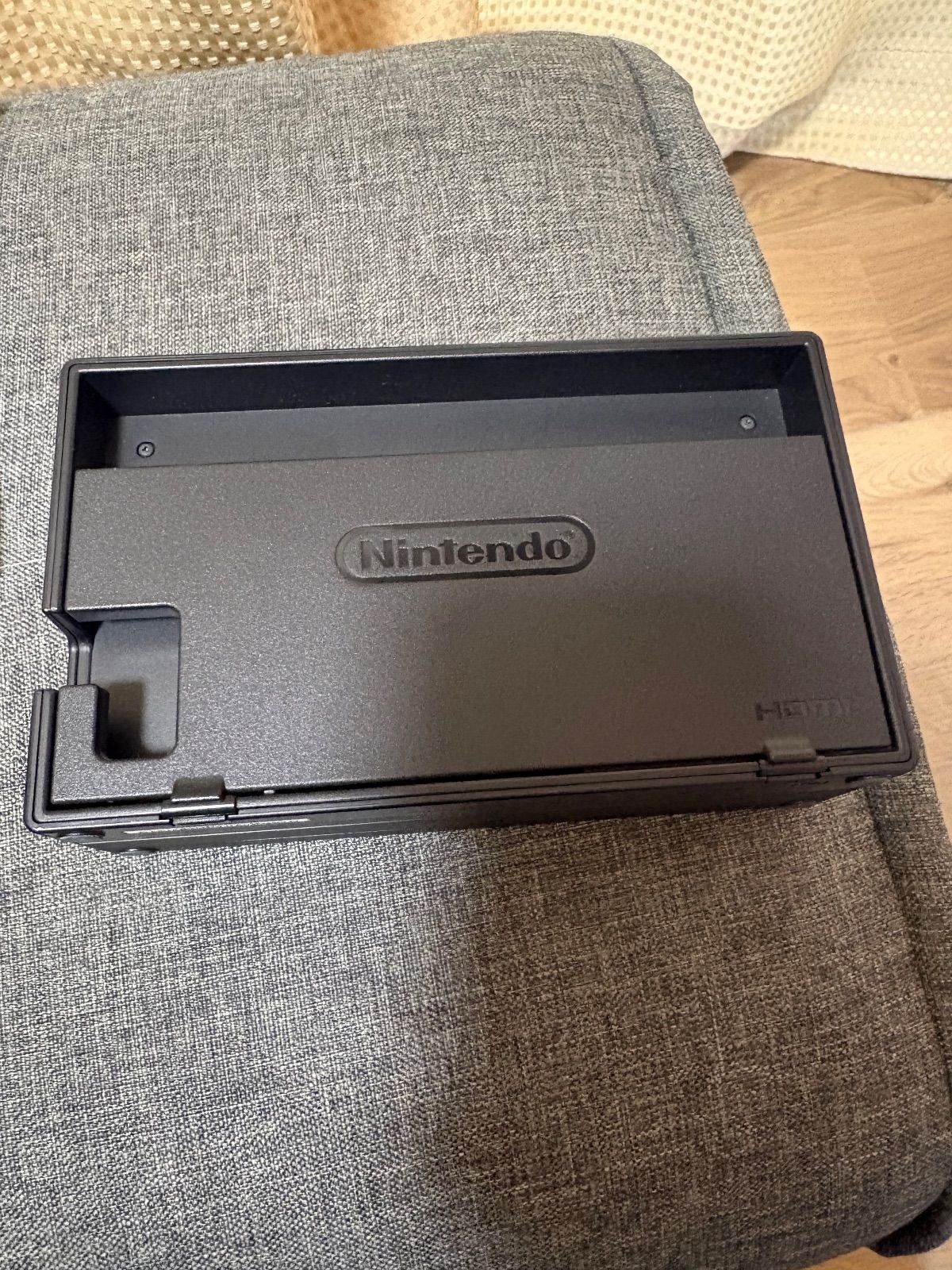 【純正ケース付き】Nintendo Switch 本体 HAC-001 箱付き 任天堂 Nintendo Switch ニンテンドー スイッチ 本体 HAC-001