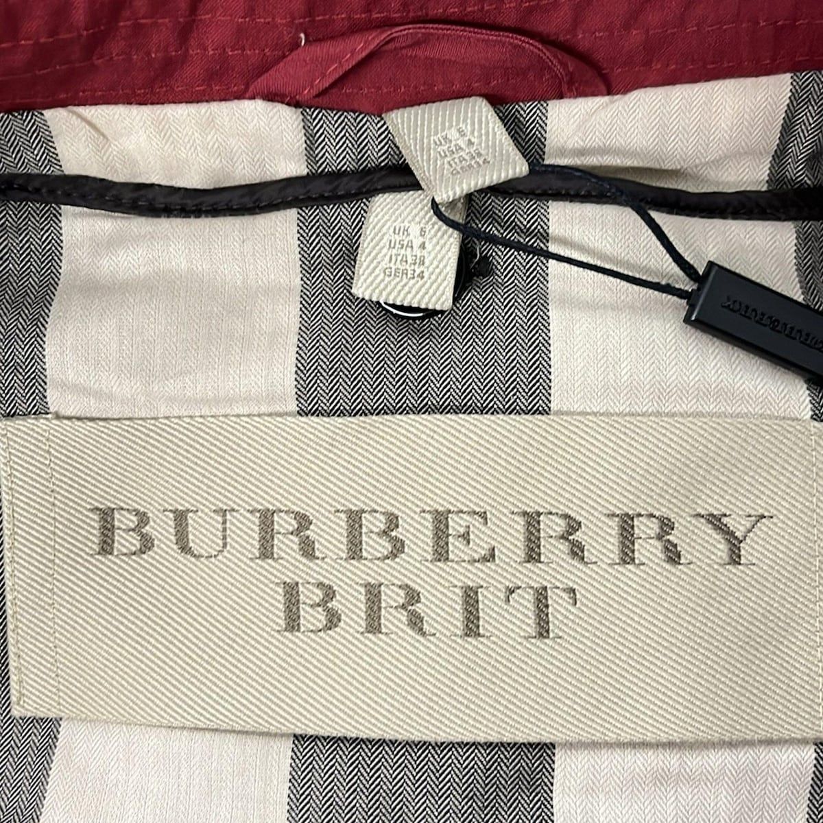 BURBERRY BRIT(バーバリーブリット) コート レディース美品 - レッド