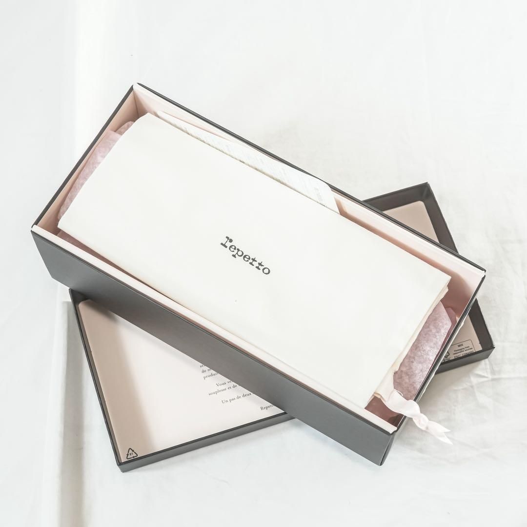 ☆新品未使用☆ レペット バレエシューズ フラット エナメル リボン