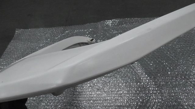 シグナス-X (FI) 　SE44J-100xxx　の　リアスポイラー　傷:#1765930971