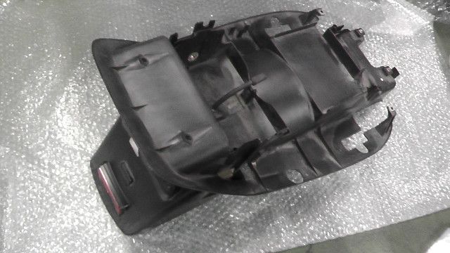 CB400SF-K NC31-1390xxx の リアフェンダー :#1766019802 - メルカリ