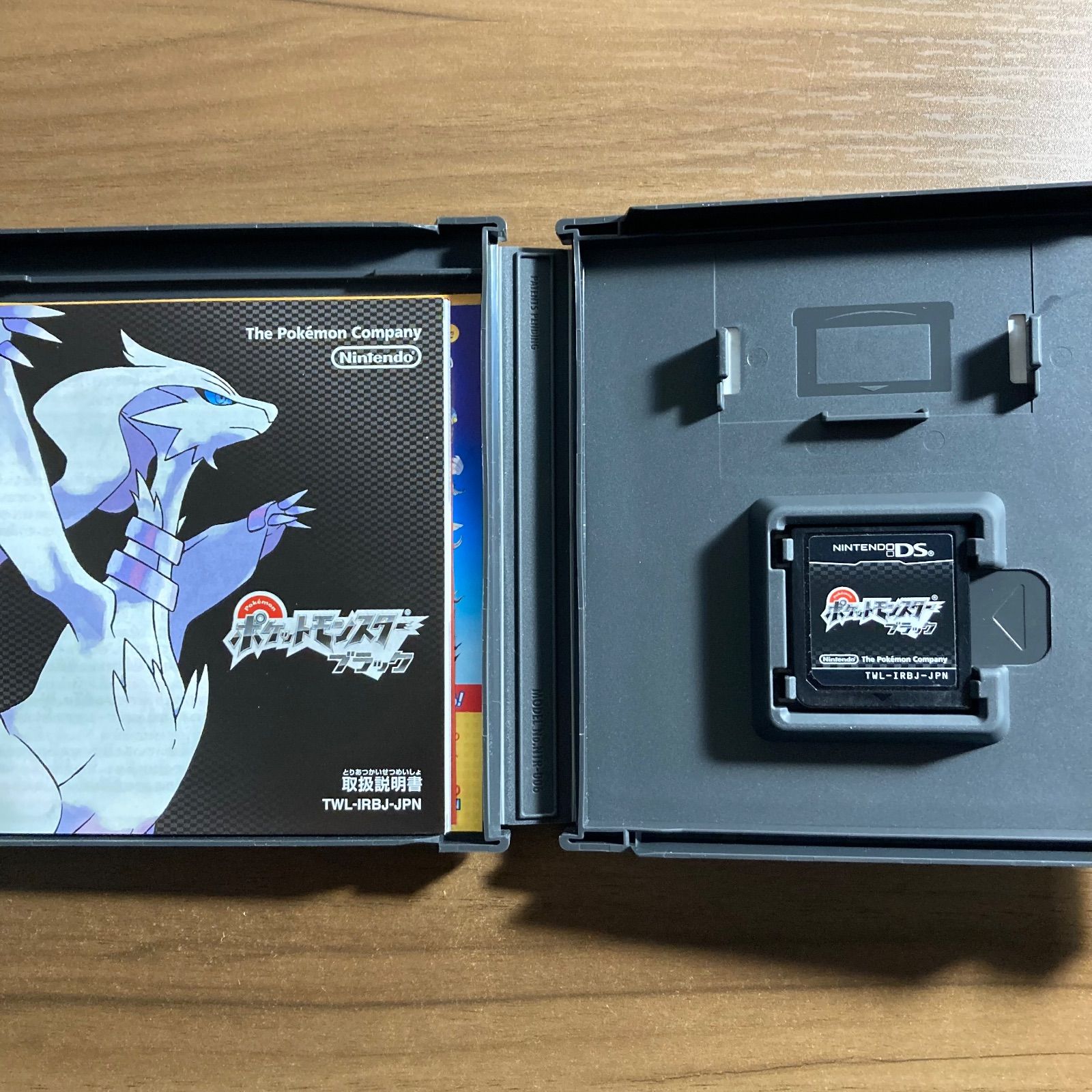【希少】【最終値下げ】ポケットモンスター ブラック　DS 北米版【正規品】 正規品】 ポケットモンスター ブラック 海外版 北米版 英語版 nds