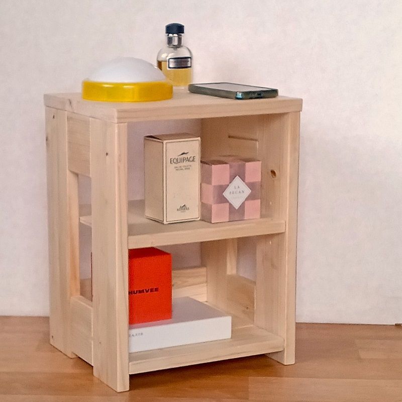 歳末セール￥6800を￥5980 ハンドメイド ナイトテーブル