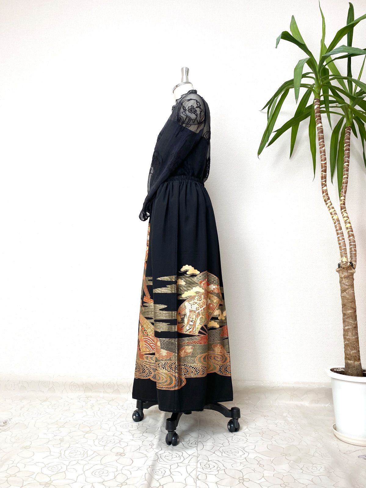 大人可愛いセレブ着物スカートフリーサイズ1点物黒留袖着物リメイク