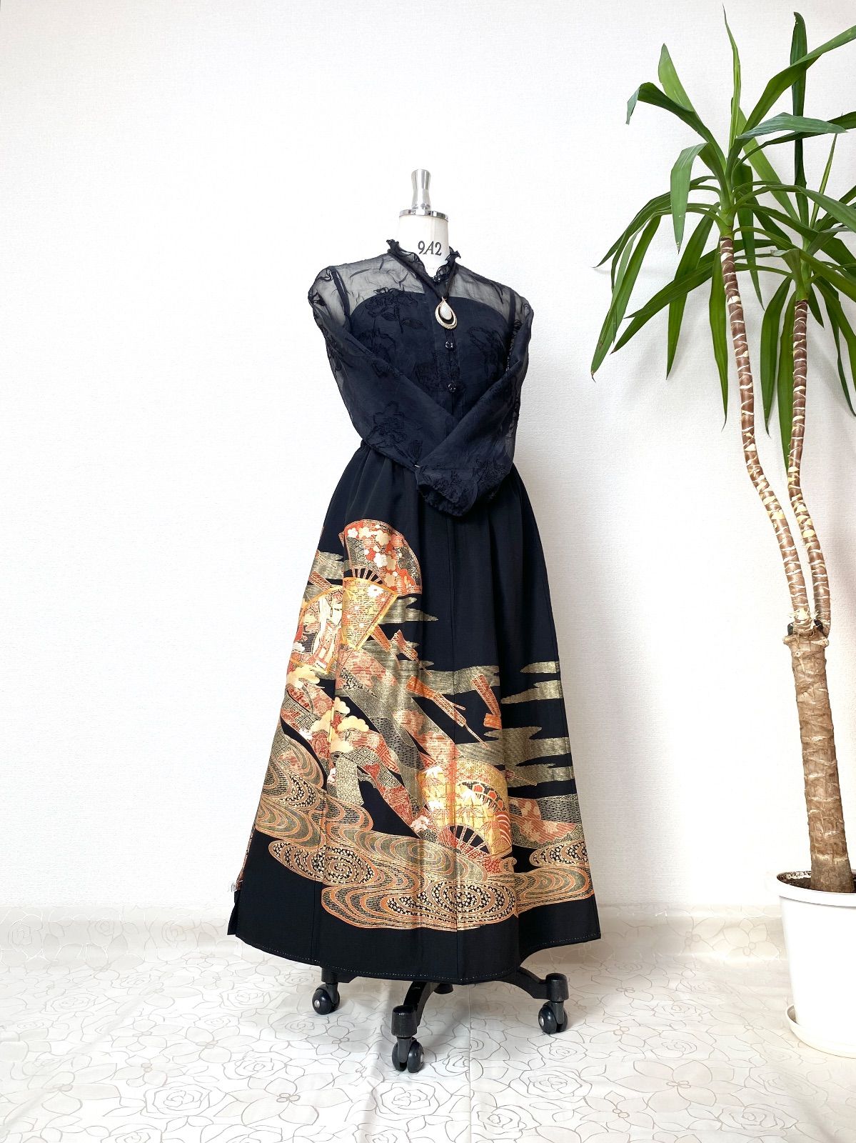 大人可愛いセレブ着物スカートフリーサイズ1点物黒留袖着物リメイク