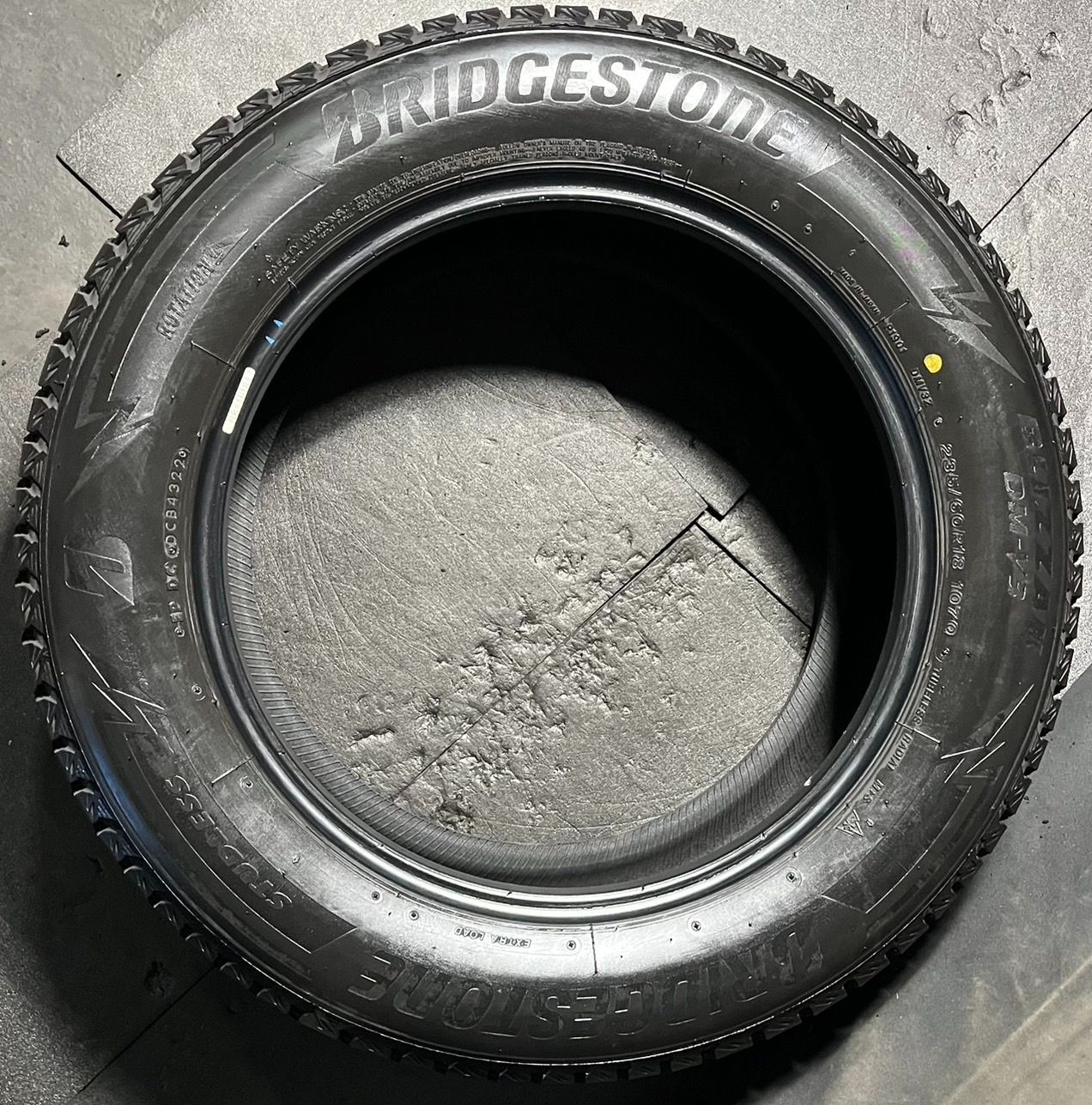 2022年製 約8.5～9分山 ブリヂストン BRIDGESTONE ブリザック BLIZZAK