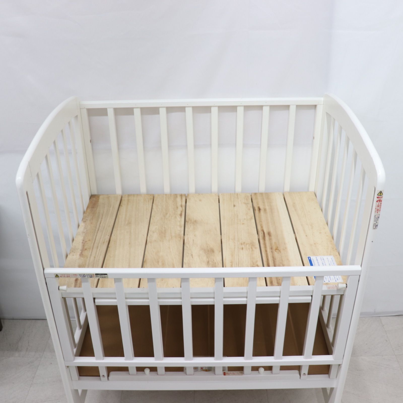 愛知県愛西市】KATOJI カトージ ベビーベッド ホワイト (内寸 : 600mm