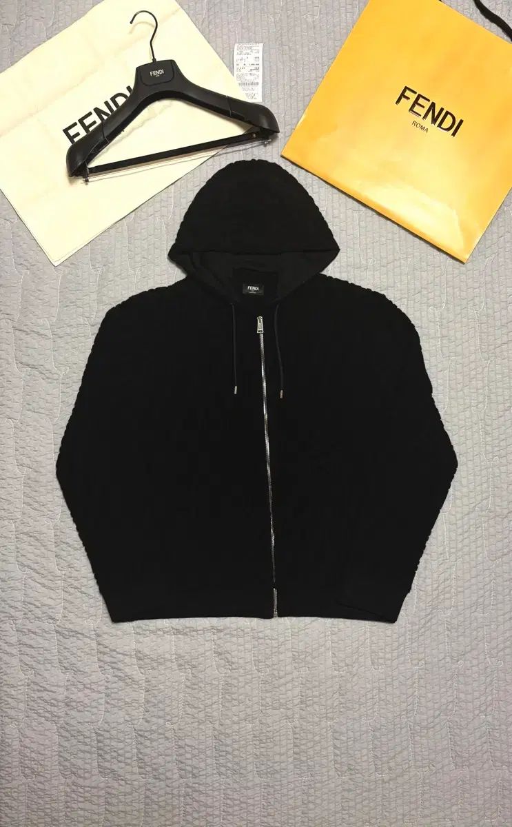 fpog fuckthatnerdshop zip フーディー メルカリ1点のみ ライフウォーク フーディー ジップアップ FREE サイズ - メルカリ