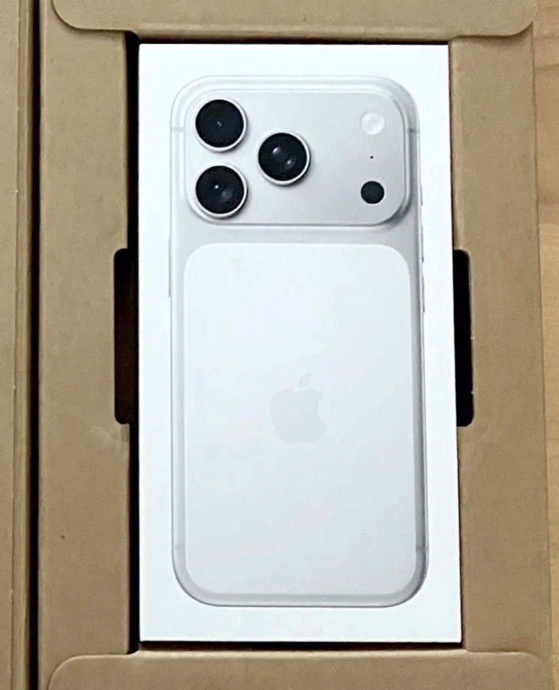 残り1点】iPhone17pro 512GB 新品未開封 SIMフリー 即日発送 送料無料