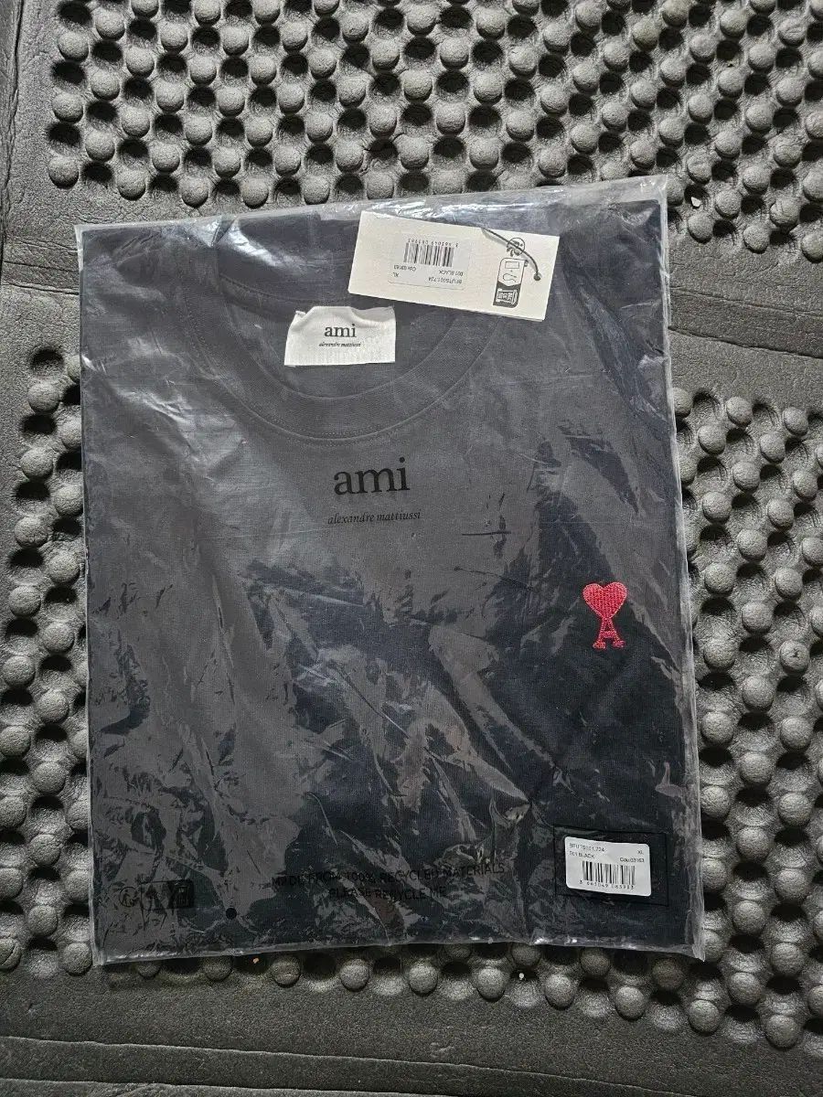 アミ スモール ハート ブラック 半袖 Tシャツ 新品 アミ ブラック