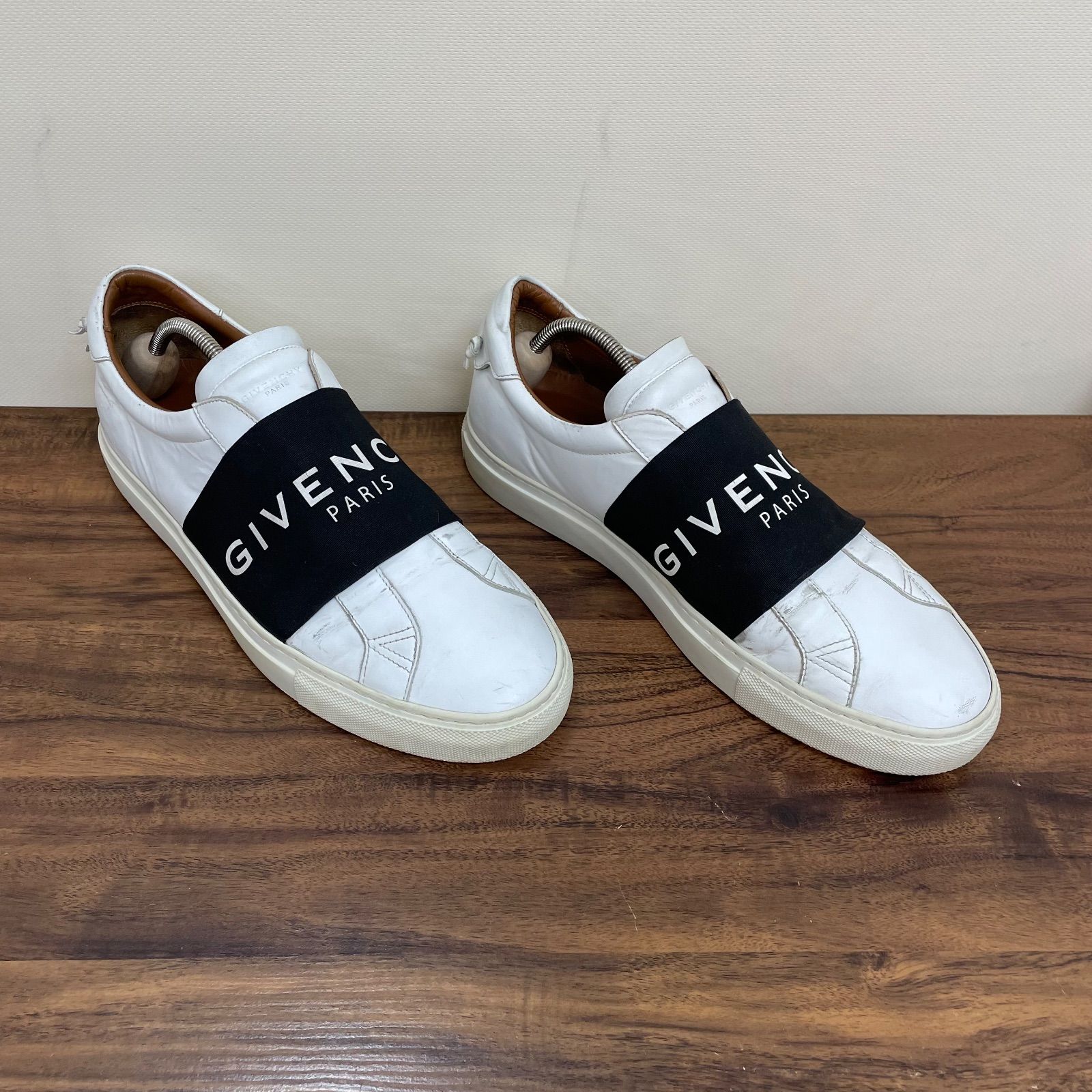 ▪️ GIVENCHY ジバンシィ アーバンストリート レザー スニーカー ロゴ