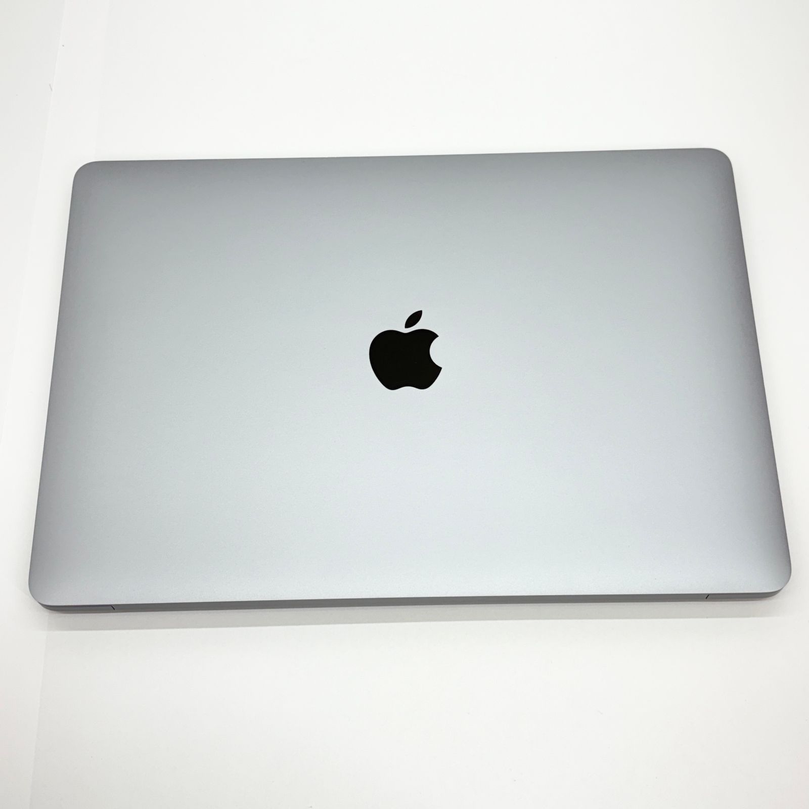 MacBook Air 13インチ M1 8GB 256GB MGN63J/A スペースグレイ