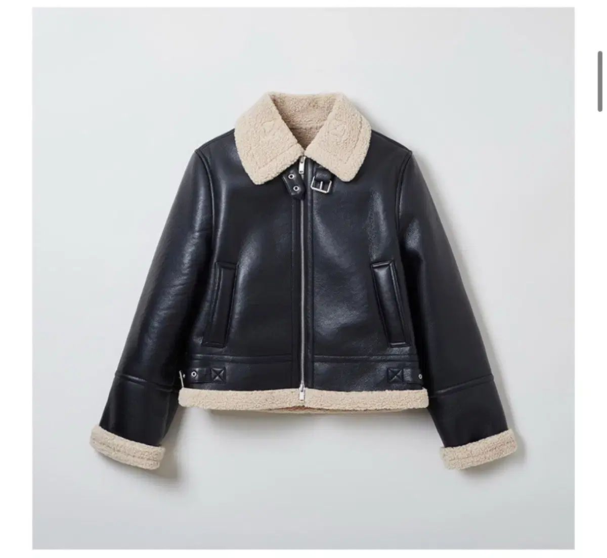 人気 ブラックタローマン 限定フィギュア 入場券付き