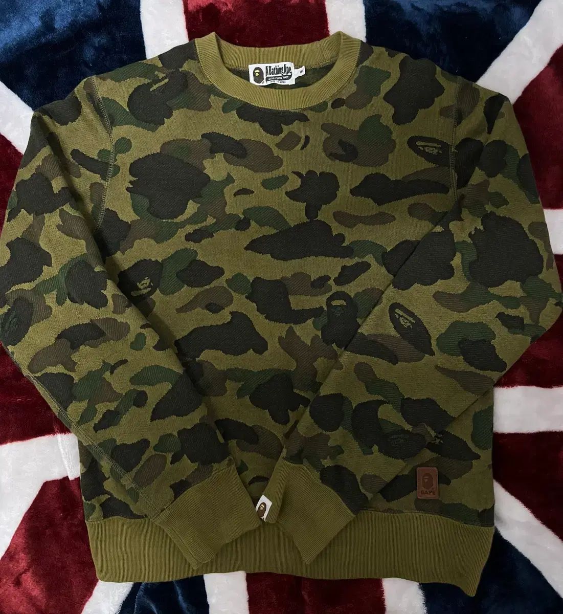 A BATHING APE スウェットシャツ　カモフラ　正規品 A BATHING APE カモフラージュ スウェット M A BATHING APE｜ア