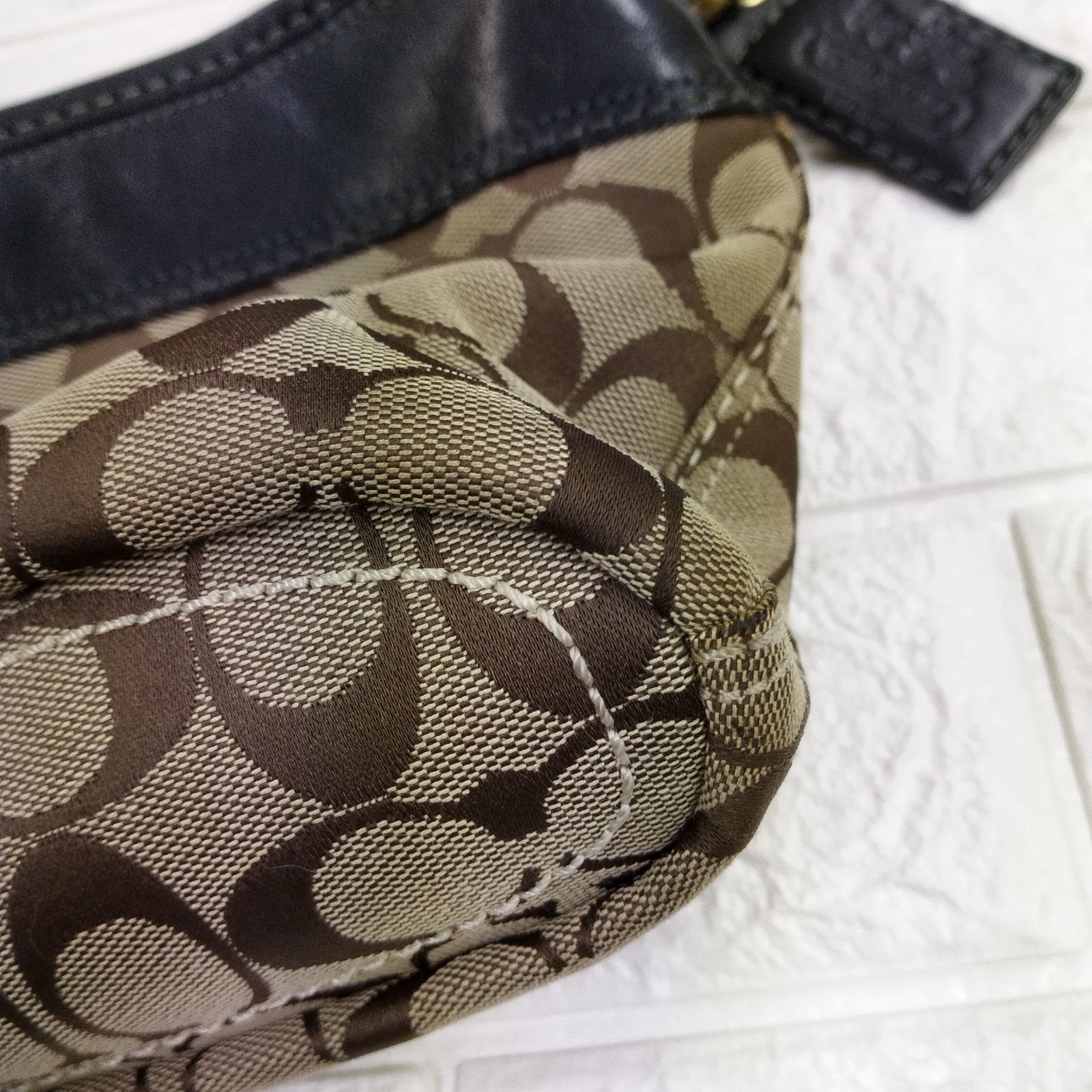 COACH ワンショルダーバッグ シグネチャー 茶 コーチ - メルカリ