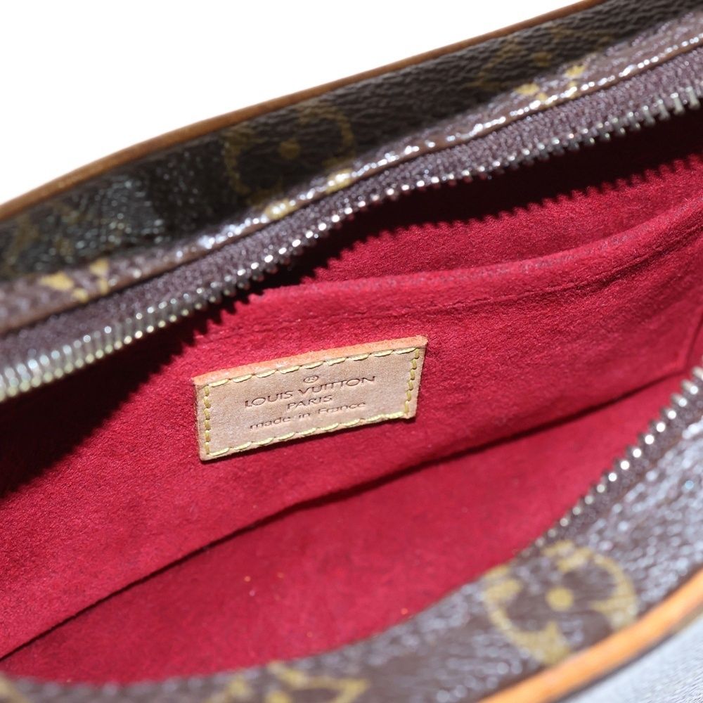 LOUIS VUITTON (ルイヴィトン) モノグラム クロワッサンPM レザー