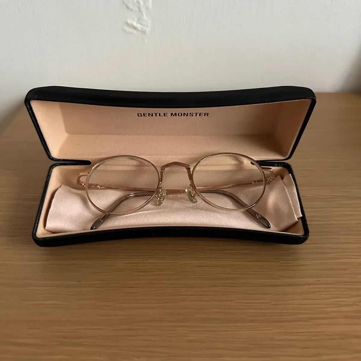 GENTLE MONSTER(ジェントルモンスター) LIBERTY : IN OUR COSMOS 031