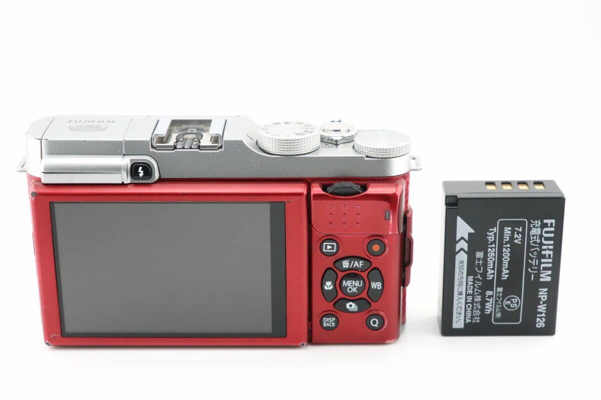 ☆良品☆フジフイルム FUJIFILM X-A1 ボディ レッド 充電器付☆ W1218