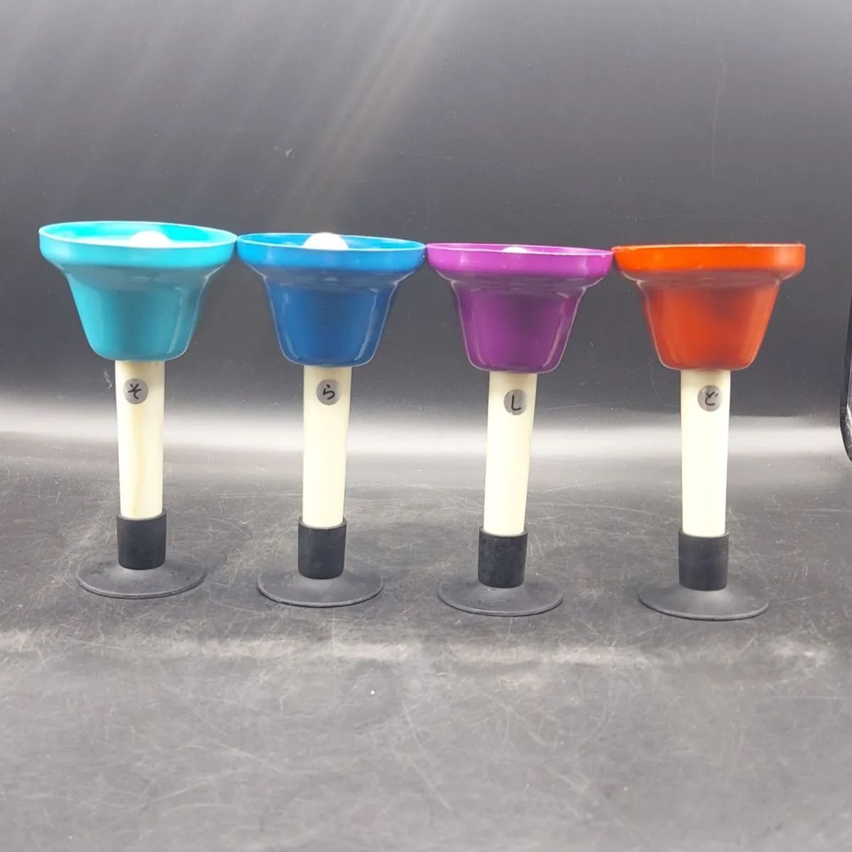 美品 河合楽器 メロディーベル ハンドベル 1401 8音 3セット 生産終了品 昭和レトロ希少 河合楽器 KAWAI メロディーベル（ハンドベル） 8音