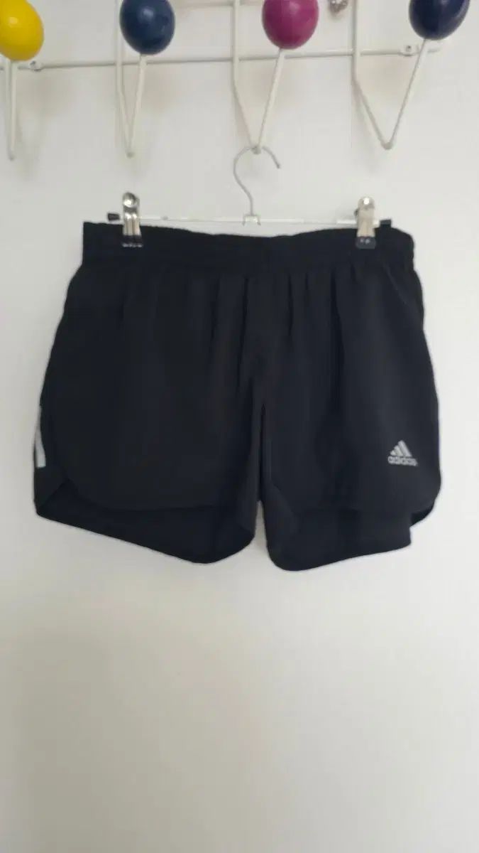 アディダス XS4 エナジー ランニング ハーフパンツ ブラック