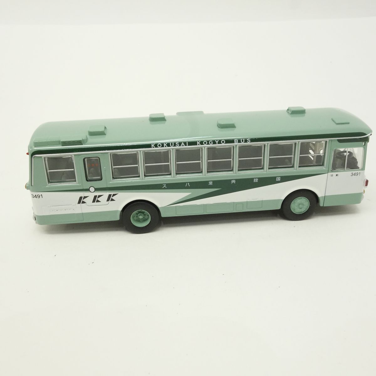 トミカリミテッドヴィンテージネオ イベント記念品 いすゞ BU04型バス