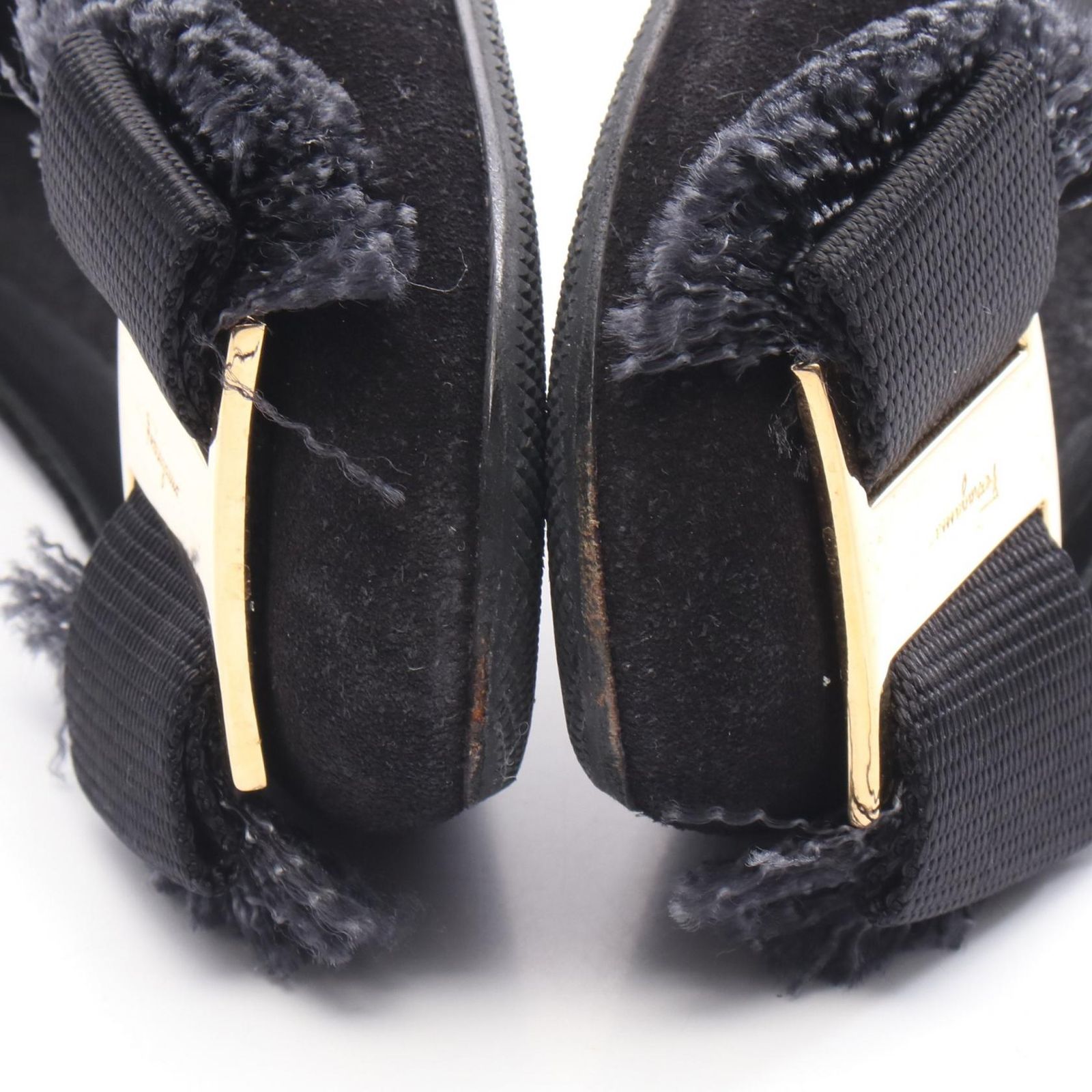 サルヴァトーレフェラガモ Salvatore Ferragamo パンプス ヴァラリボン