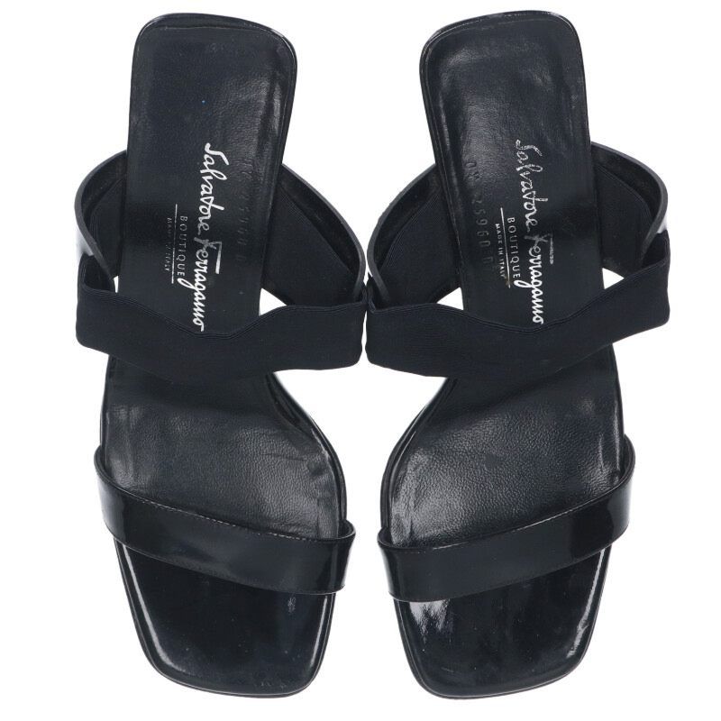 サルバトーレフェラガモ ウェッジソールクリアサンダル レディース 8.5