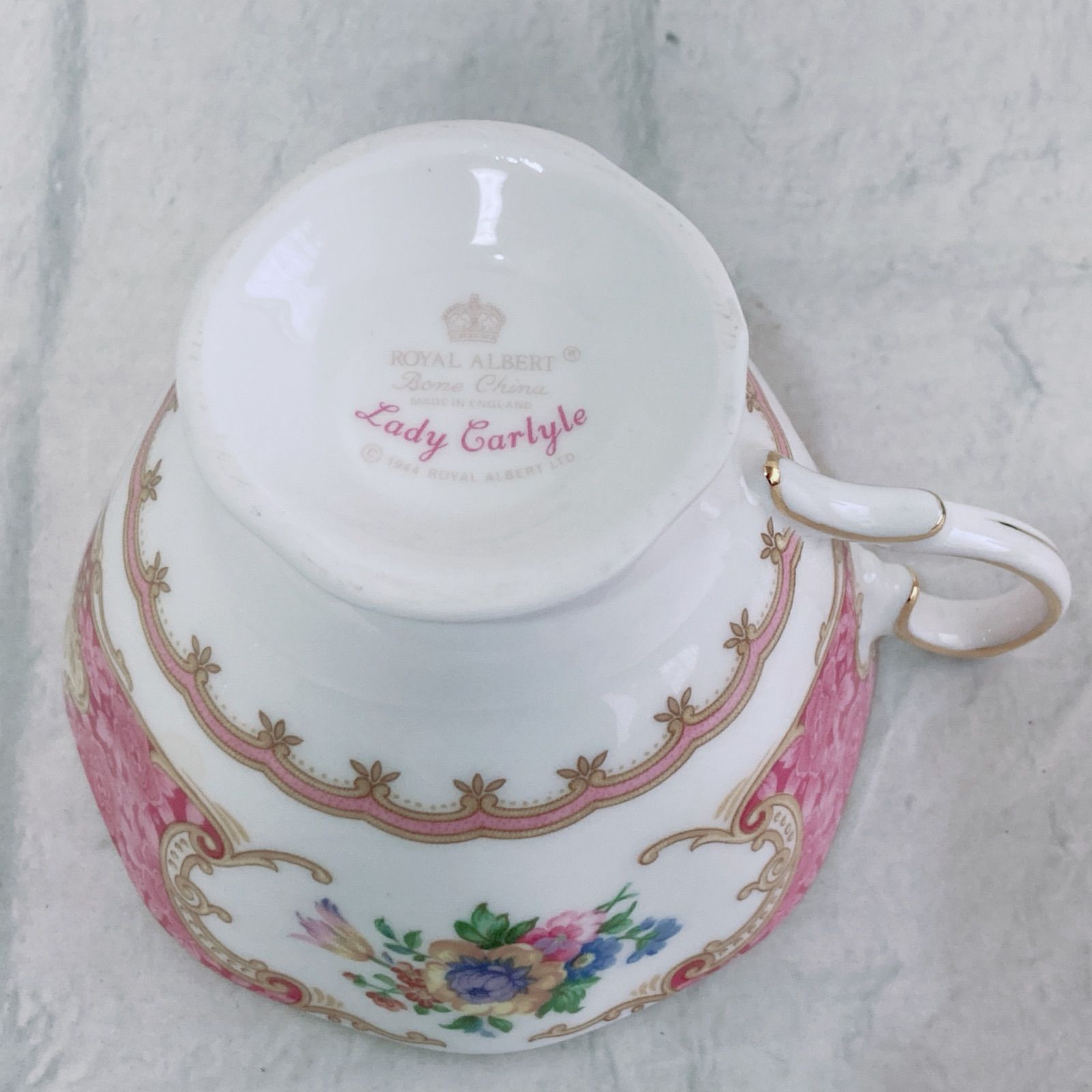 美品 ロイヤルアルバート レディカーライル カップ＆ソーサー Royal