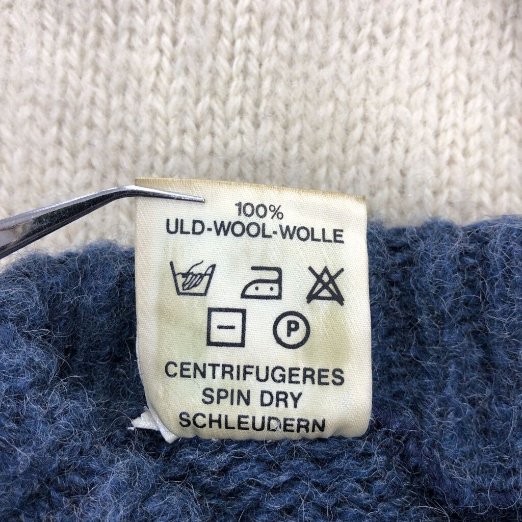 デンマーク製 SCANDIA ノルディックセーター ブルー(メンズ 52)中古 古着 V3395 デンマーク製 SCANDIA ノルディックセーター ブルー(メンズ 52)中古