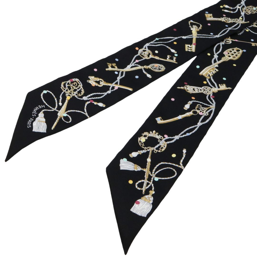 HERMES エルメス ツイリー レ クレ ア ポア ノワール|ベージュローズ|マルチカラー シルク ユニセックス ♥品 WA-81245