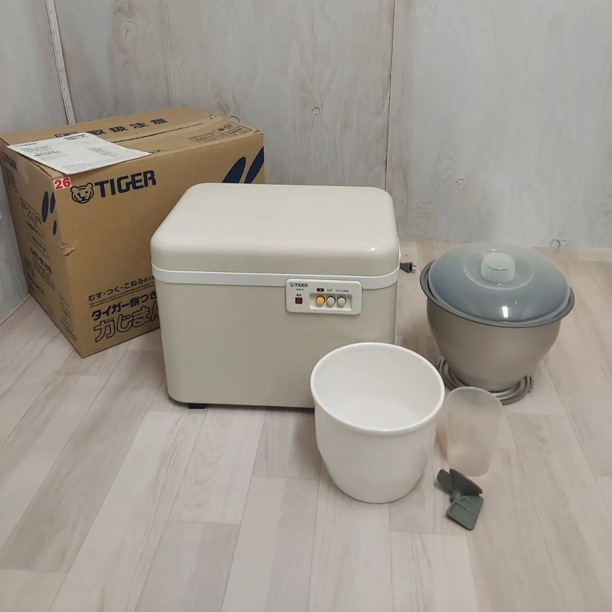 Tiger タイガー 餅つき機 力じまん SMG-A360 2015年製 取説あり 通電