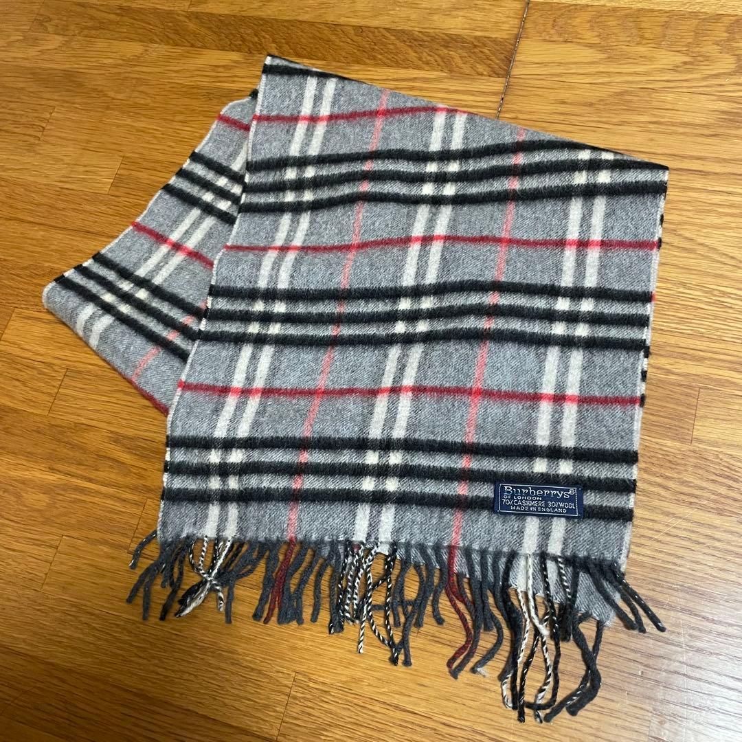 美品　バーバリー　カシミヤ グレー　チェック　マフラー　スコットランド製 BURBERRY（バーバリー） チェック柄 カシミア100％ マフラー グレー系