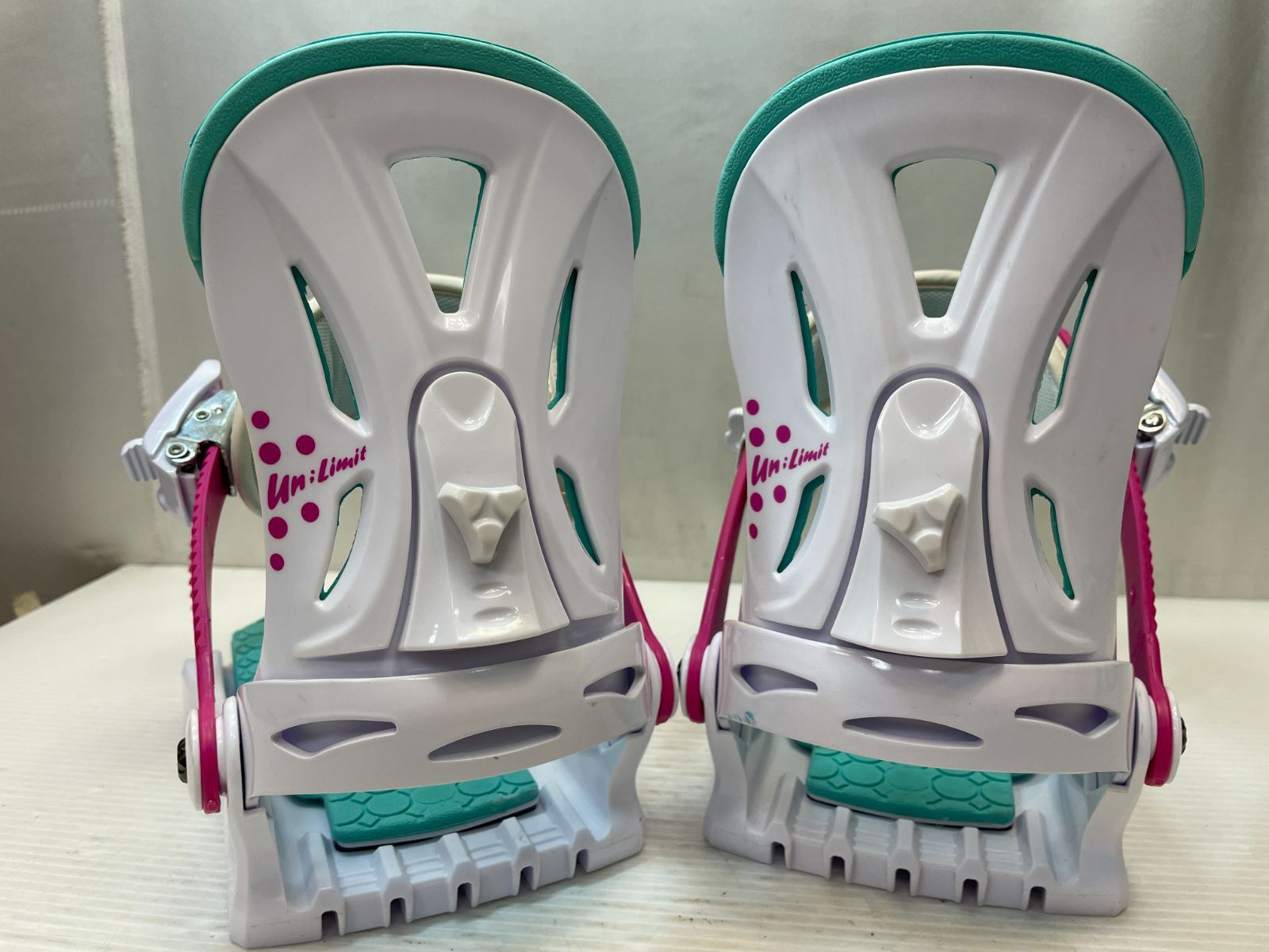 ◇ スノーボード バインディング kissmark UNLIMIT S/M スノボ