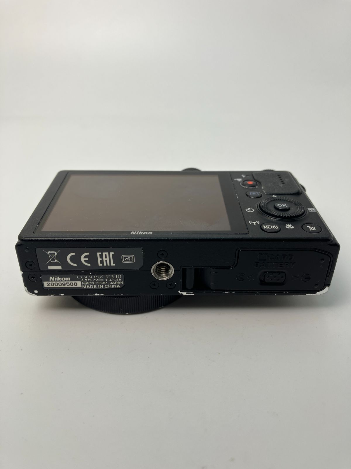 返品保証・動作確認済】Nikon COOLPIX P340 コンパクトデジタルカメラ