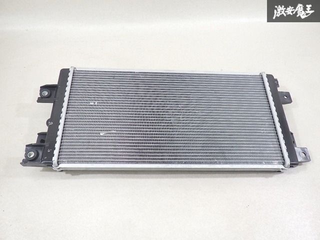 フィン潰れ少なめ】 日産 純正 RZ34 フェアレディZ ノーマル 水冷