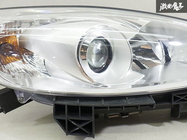 マツダ MAZDA 純正 CWEFW CWEAW プレマシー ラフェスタ HID ヘッド