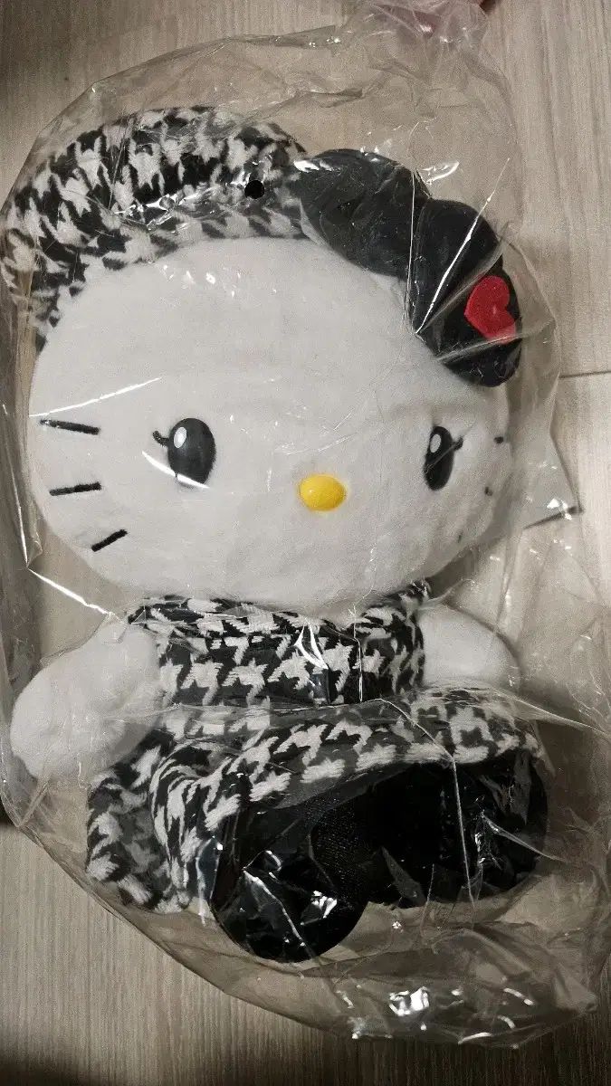 ハローキティ ぬいぐるみ ドール ハローキティ スターターぬいどりドールセット（ぴたっとふれんず