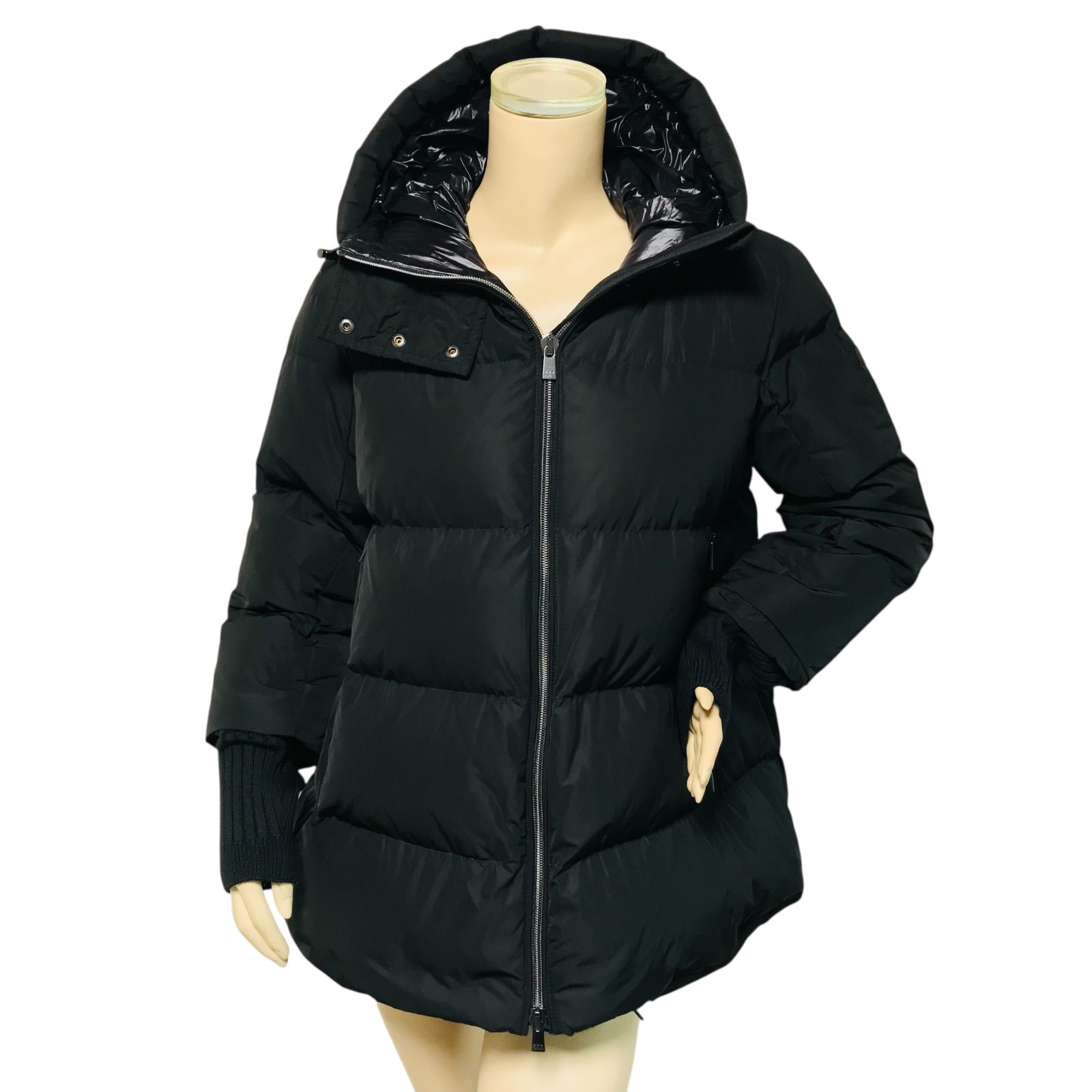極美品☆TATRAS・タトラス・AZARA アザラ レディース ブランドアイコン 