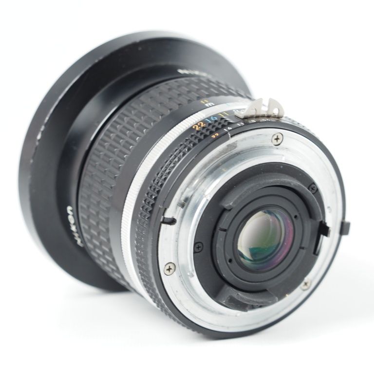 Nikon ニコン Ai-S NIKKOR 18mm F3.5 MF単焦点レンズ Nikon Ai-s Nikkor 18mm F3.5 超広角 単焦点レンズ ニコン フィルム