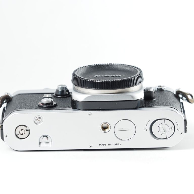 ニコン F2アイレベルbody シルバー フィルム一眼レフカメラ おまけ付き ニコン F2アイレベルbody シルバー フィルム一眼レフカメラ おまけ付き