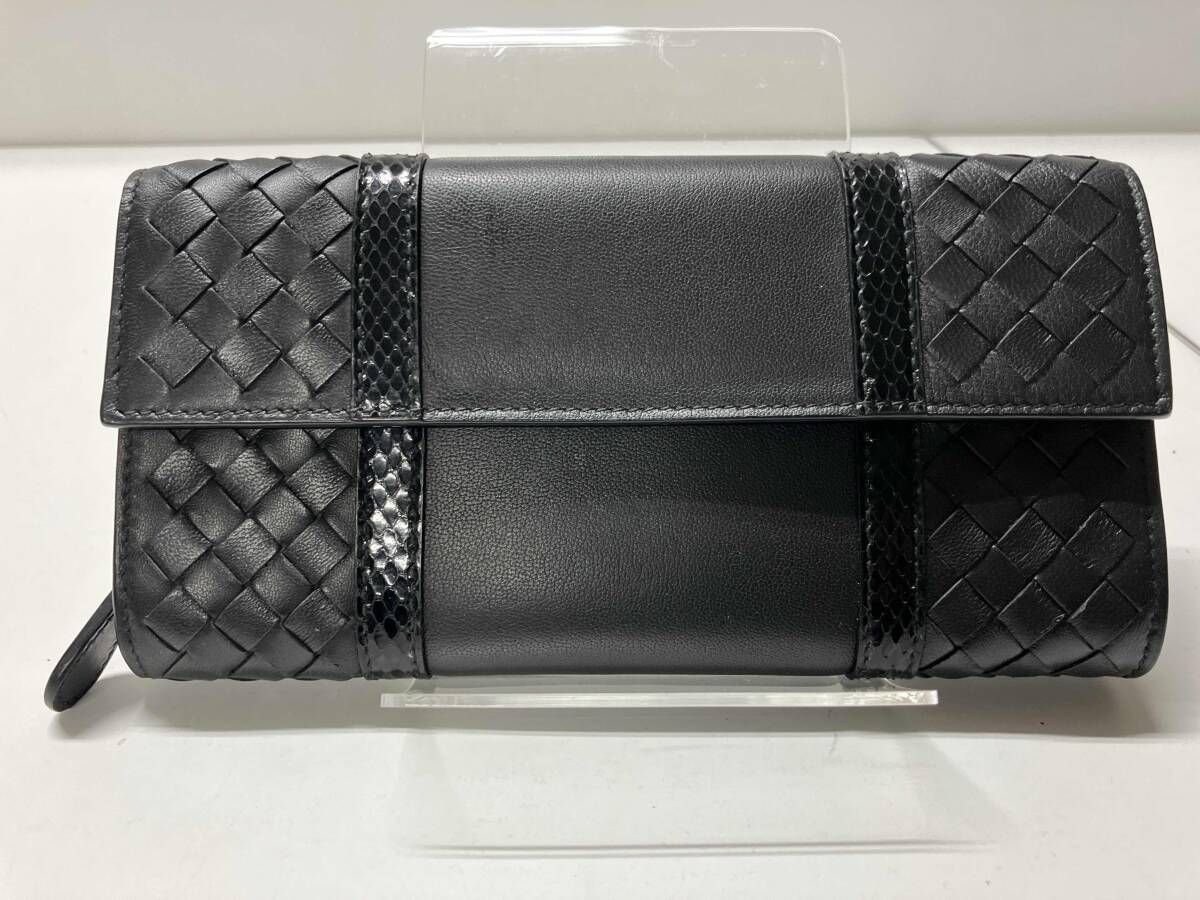 BOTTEGA VENETA イントレチャート B032291840 フラップ長財布 パイソン 