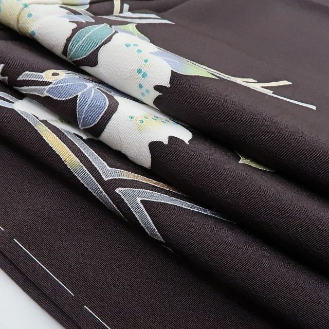 ❁tomihisa❁新品 手描き友禅 桜 着物“風情を湛えて季節を愛でるひとの