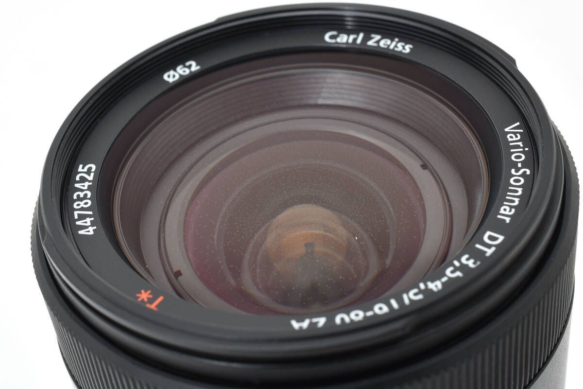 SONY Vario Sonnar T✳︎ 1.6/4.4-52.8 SONY Vario Sonnar T✳︎ 1.6/4.4-52.8