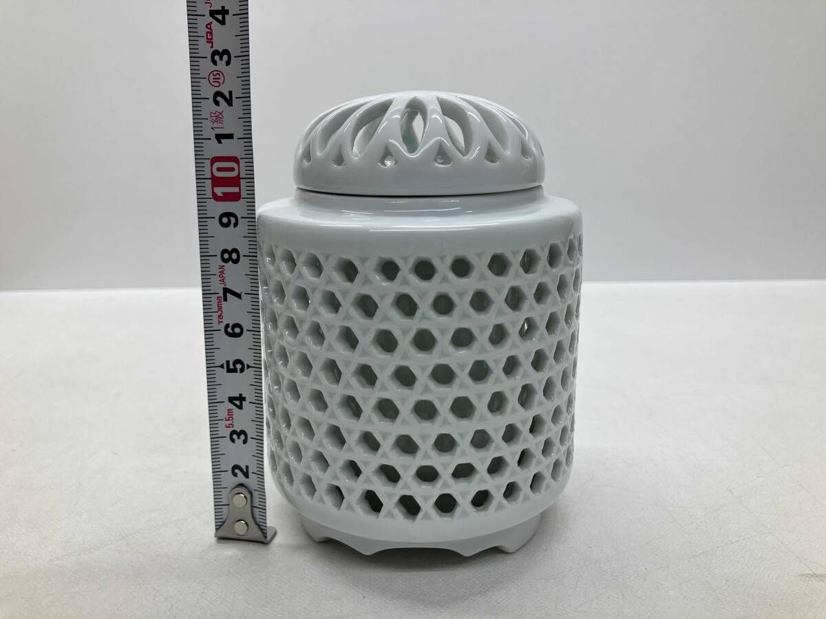 十四代 玉泉作 白磁透彫 香爐 共箱有り - メルカリ