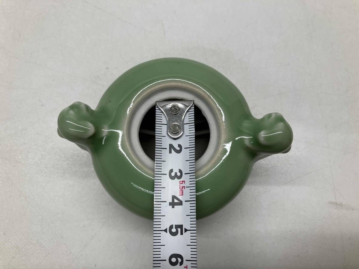 九谷焼 友山 青磁 摘み獅子 三つ足豆香炉 共箱有り - メルカリ